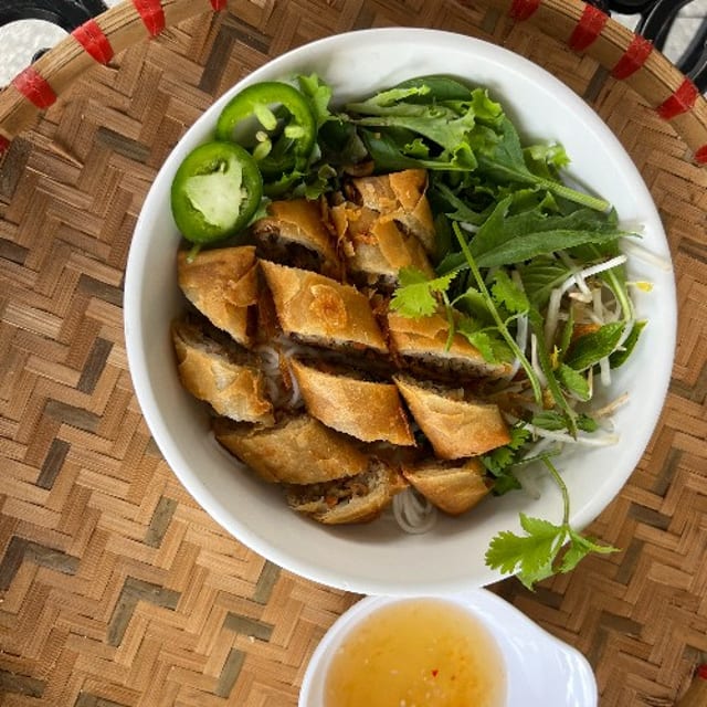 Bun Cha Gio.