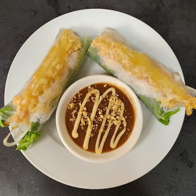Volcano Shrimps Rolls.